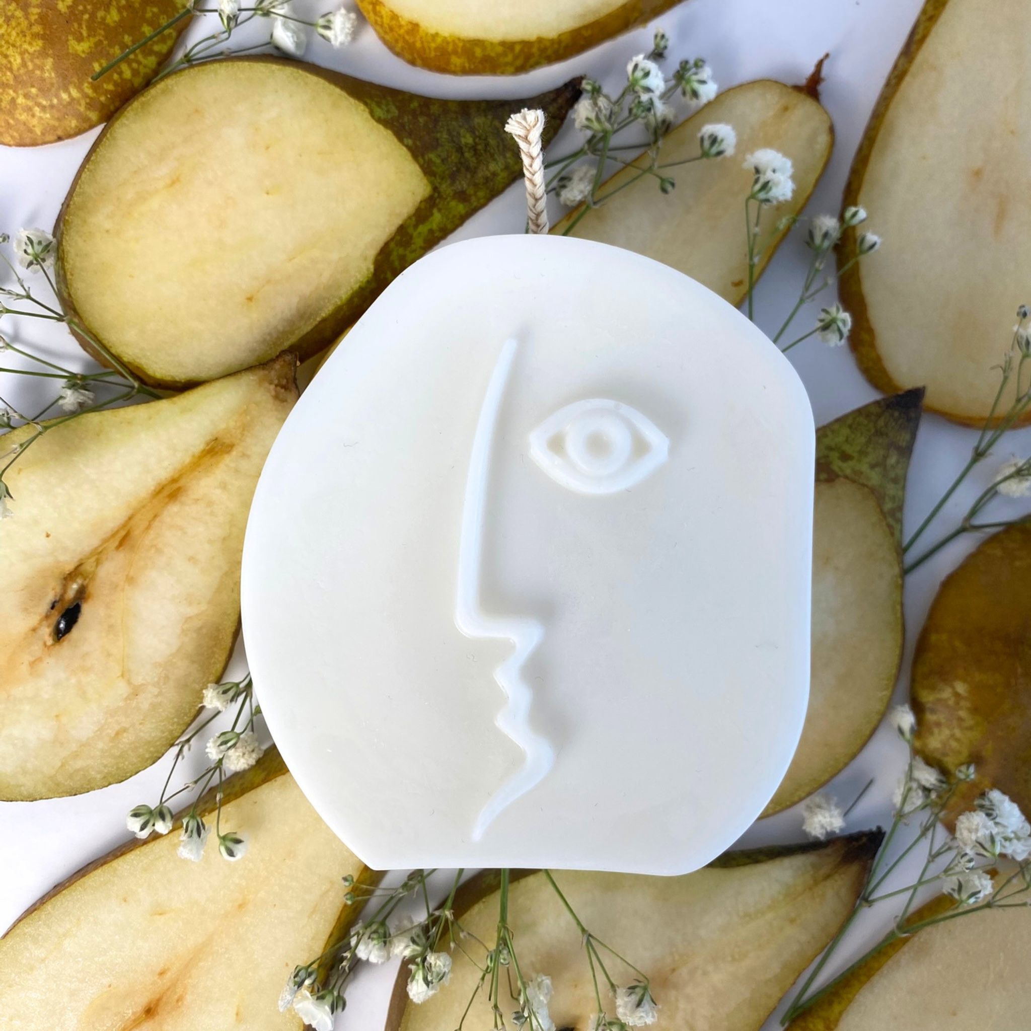 A-sym Face Candle - Pear & Elderflower